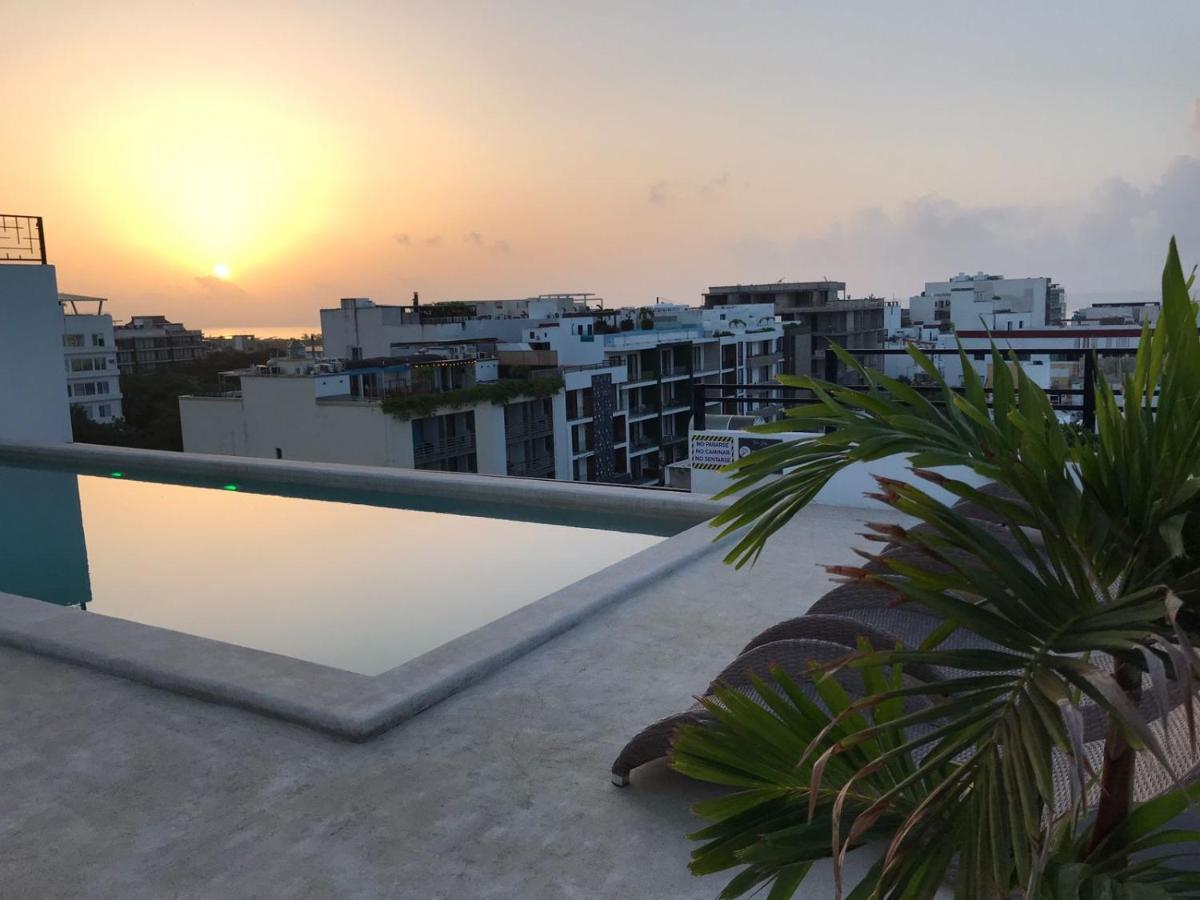 Rentas Vacacionales Torre Diez ปลายาเดลการ์เมน ภายนอก รูปภาพ