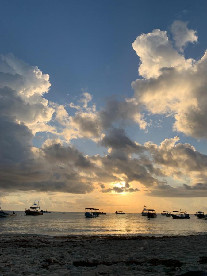 Rentas Vacacionales Torre Diez ปลายาเดลการ์เมน ภายนอก รูปภาพ